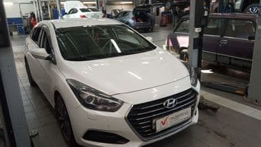 Hyundai i40 2015 года, 187 469 км - вид 2