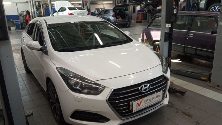 Hyundai i40 2015 года, 187 469 км - вид 2