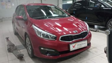 KIA Ceed 2016 года, 58 492 км - вид 2