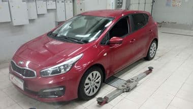 KIA Ceed 2016 года, 58 492 км - вид 1