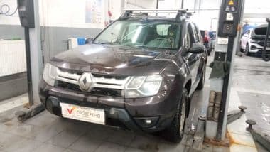 Renault Duster 2016 года, 83 174 км - вид 1