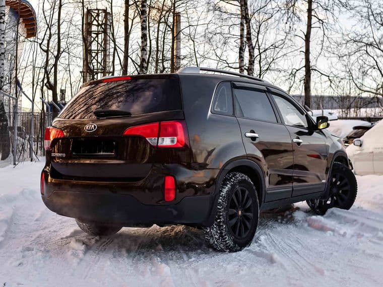 KIA Sorento 2013 года, 233 190 км - вид 2