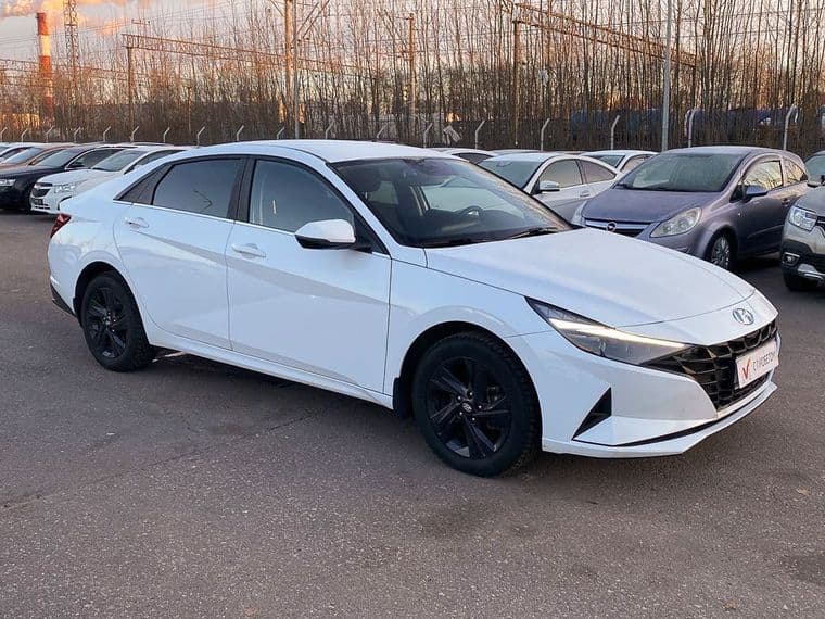 Hyundai Elantra, 2021 - вид 2