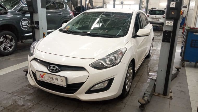 Hyundai i30, 2013