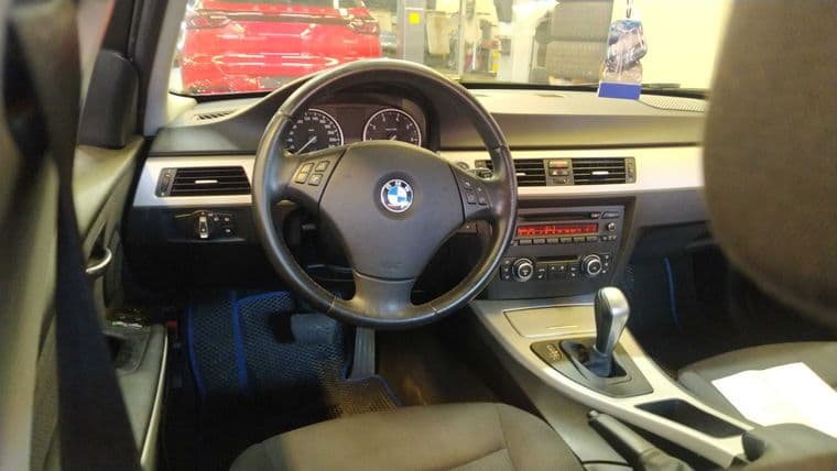 BMW 3 Серия, 2010 - вид 4