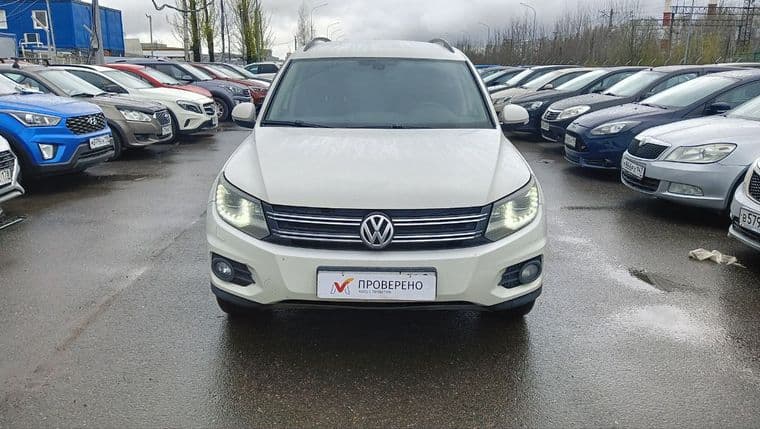 Volkswagen Tiguan, 2013 - вид 1