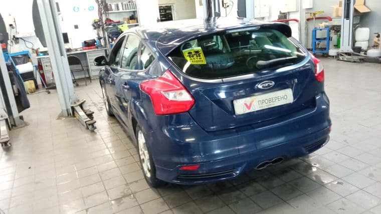 Ford Focus, 2011 - вид 3