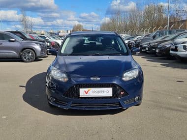 Ford Focus 2011 года, 150 881 км - вид 2