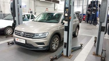 Volkswagen Tiguan 2017 года, 96 479 км | VIN 03914 - вид 1