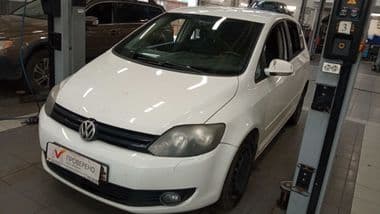 Volkswagen Golf Plus 2012 года, 331 723 км - вид 1