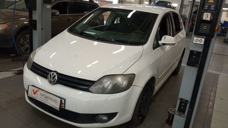 Volkswagen Golf Plus 2012 года, 331 723 км - вид 1