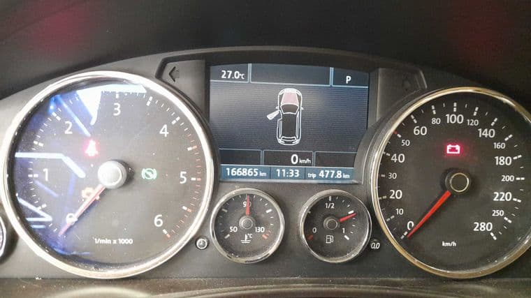Volkswagen Touareg, 2009 - вид 4
