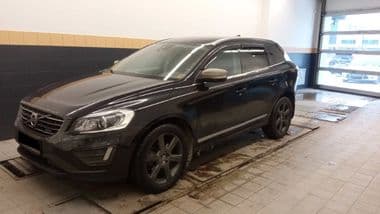 Volvo XC60 2016 года, 147 000 км - вид 1