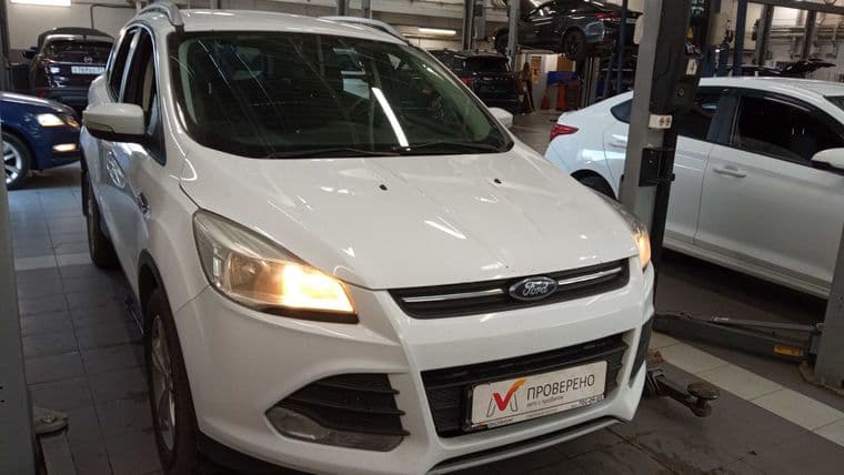 Ford Kuga 2014 года, 177 476 км - вид 2