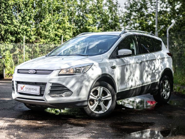 Ford Kuga, 2014