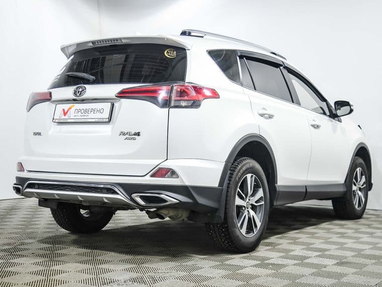 Toyota RAV4, 2018 - вид 3