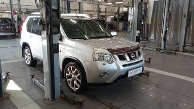 Nissan X-Trail 2012 года, 357 531 км - вид 2