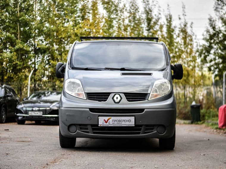 Renault Trafic, 2009 - вид 2