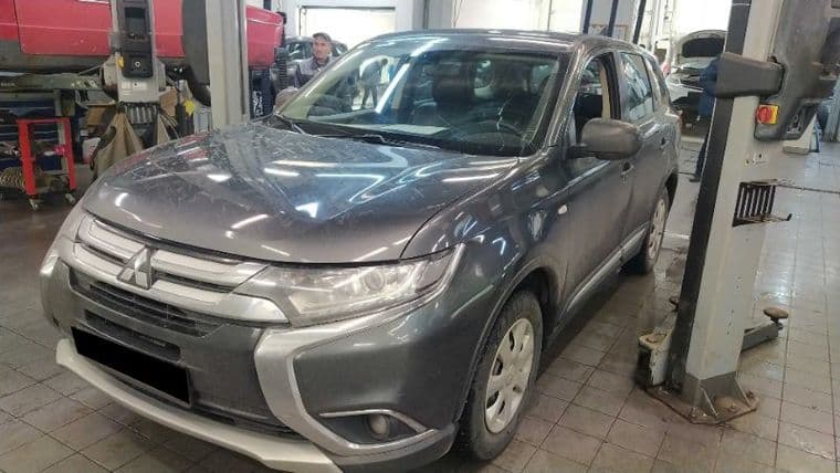 Mitsubishi Outlander, 2017
