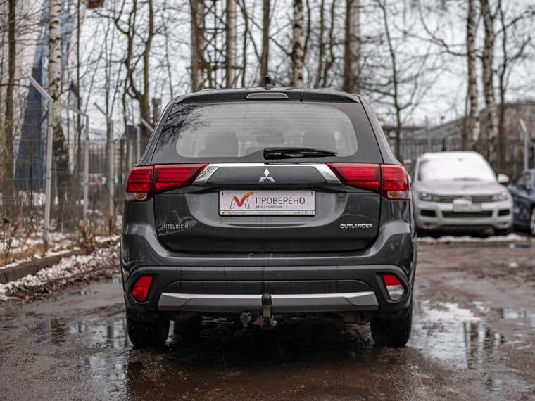 Mitsubishi Outlander, 2017 - вид 3