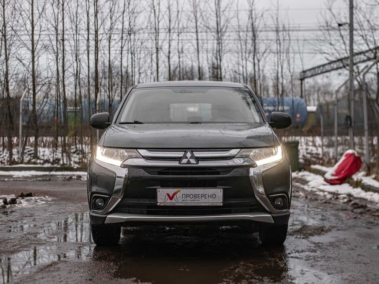 Mitsubishi Outlander, 2017 - вид 2