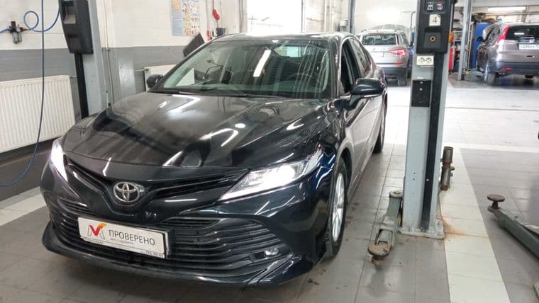 Toyota Camry, 2019