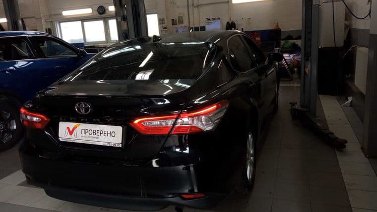 Toyota Camry, 2019 - вид 2