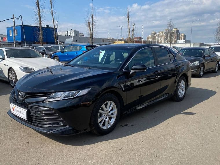 Toyota Camry, 2019