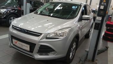 Ford Kuga 2015 года, 50 998 км - вид 1