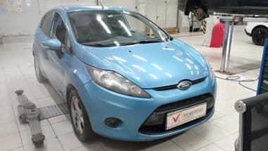 Ford Fiesta 2012 года, 174 958 км | VIN 33821 - вид 2
