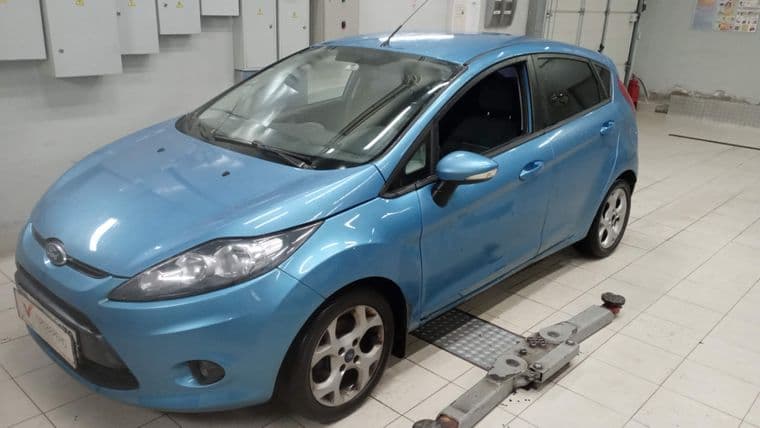 Ford Fiesta 2012 года, 174 958 км | VIN 33821 - вид 1