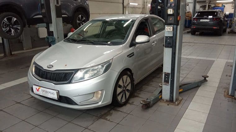 KIA Rio 2014 года, 171 436 км - вид 1