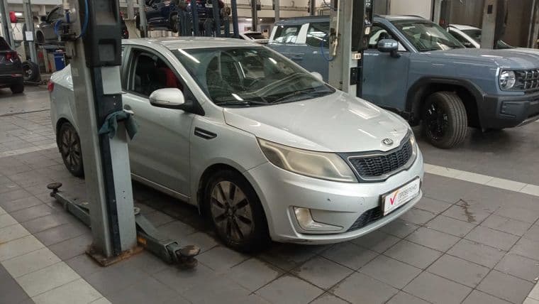 KIA Rio 2014 года, 171 436 км - вид 2