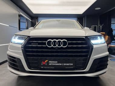 Audi Q7 2019 года, 49 192 км - вид 2