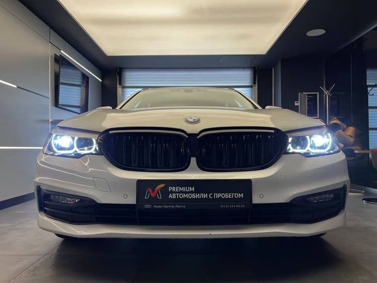 BMW 5 серия, 2018 - вид 2