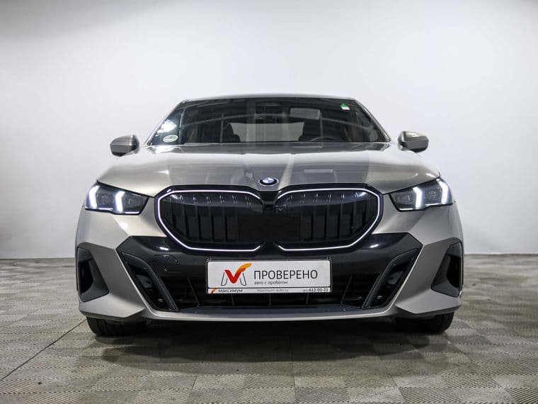 BMW 5 серия, 2024 - вид 1
