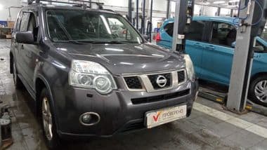 Nissan X-Trail 2011 года, 148 982 км - вид 2
