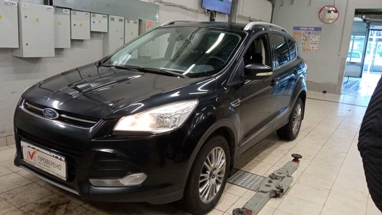 Ford Kuga, 2013