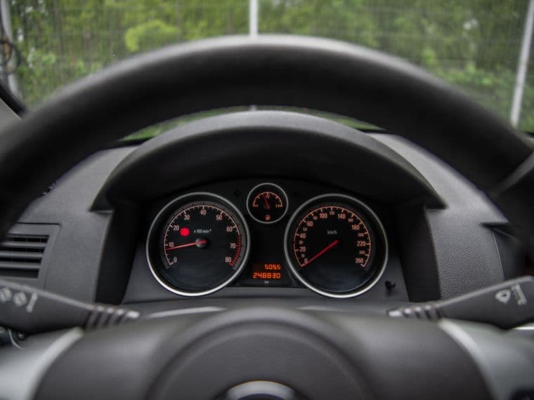Opel Astra, 2013 - вид 4