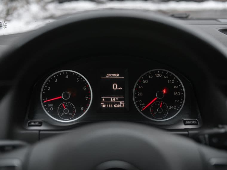 Volkswagen Tiguan, 2014 - вид 4