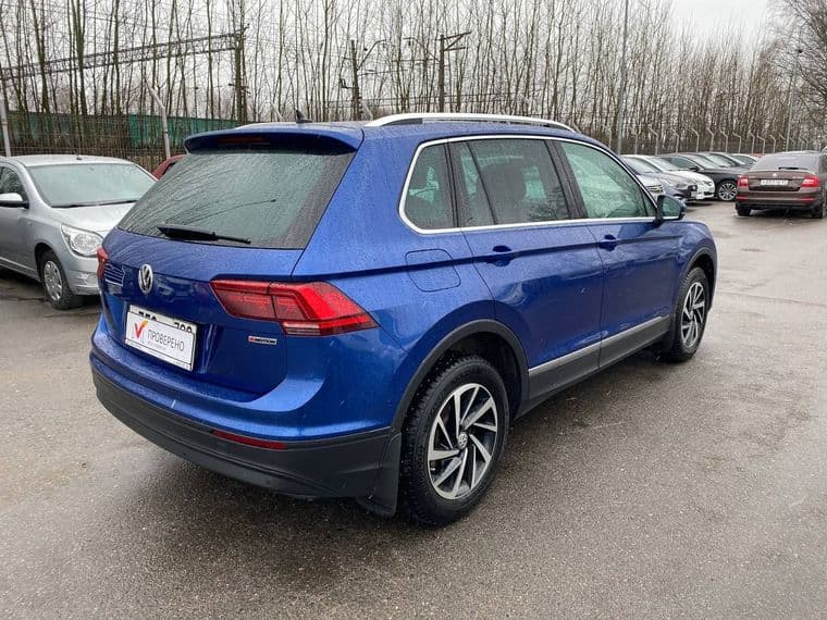 Volkswagen Tiguan, 2018 - вид 3