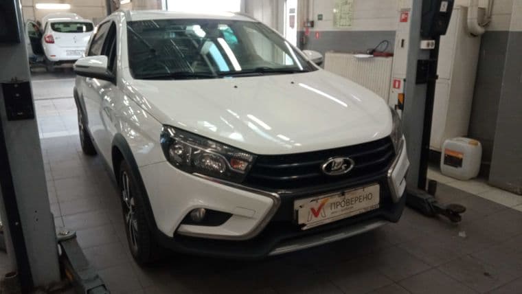 ВАЗ (LADA) Vesta Cross 2018 года, 111 277 км - вид 2