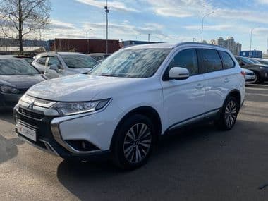 Mitsubishi Outlander 2019 года, 62 642 км - вид 1