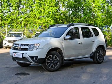 Renault Duster 2018 года, 272 426 км - вид 1