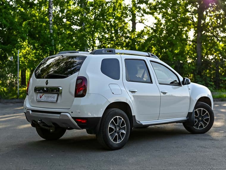 Renault Duster 2018 года, 272 426 км - вид 2