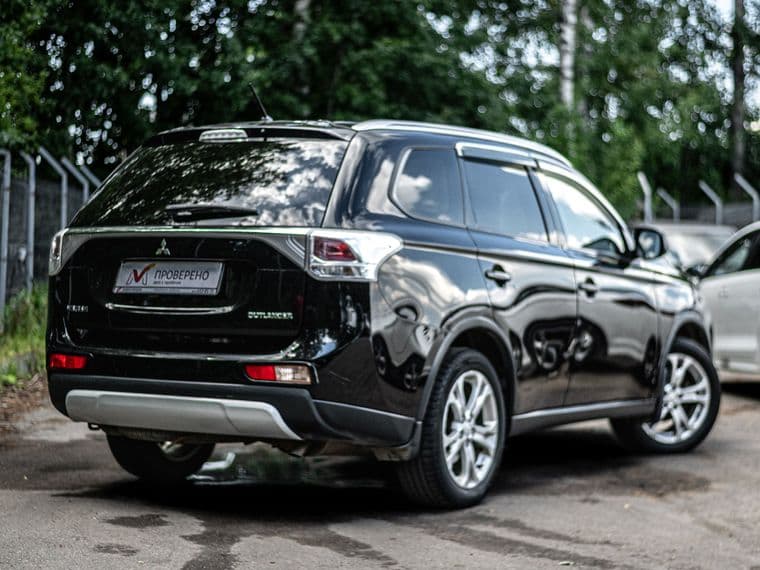 Mitsubishi Outlander, 2014 - вид 1
