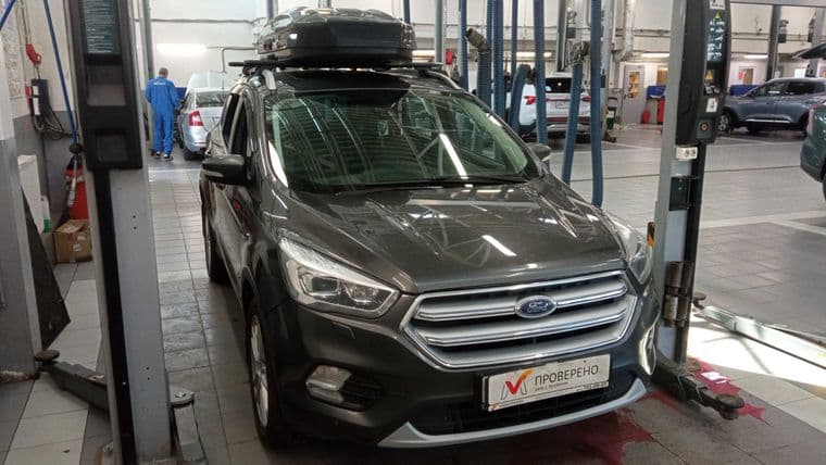 Ford Kuga, 2017 - вид 1