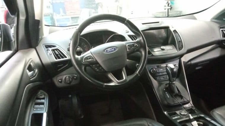 Ford Kuga, 2017 - вид 4