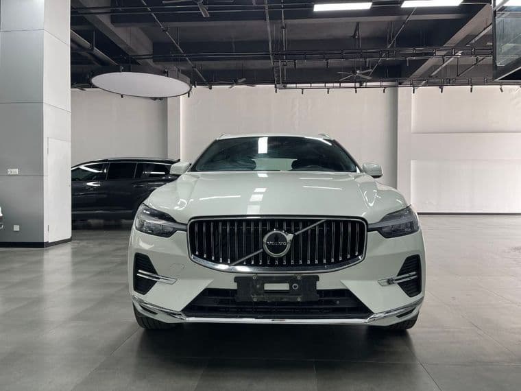 Volvo XC60, 2022 - вид 1