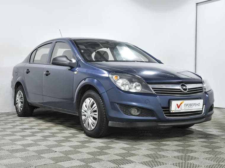 Opel Astra, 2010 - вид 3